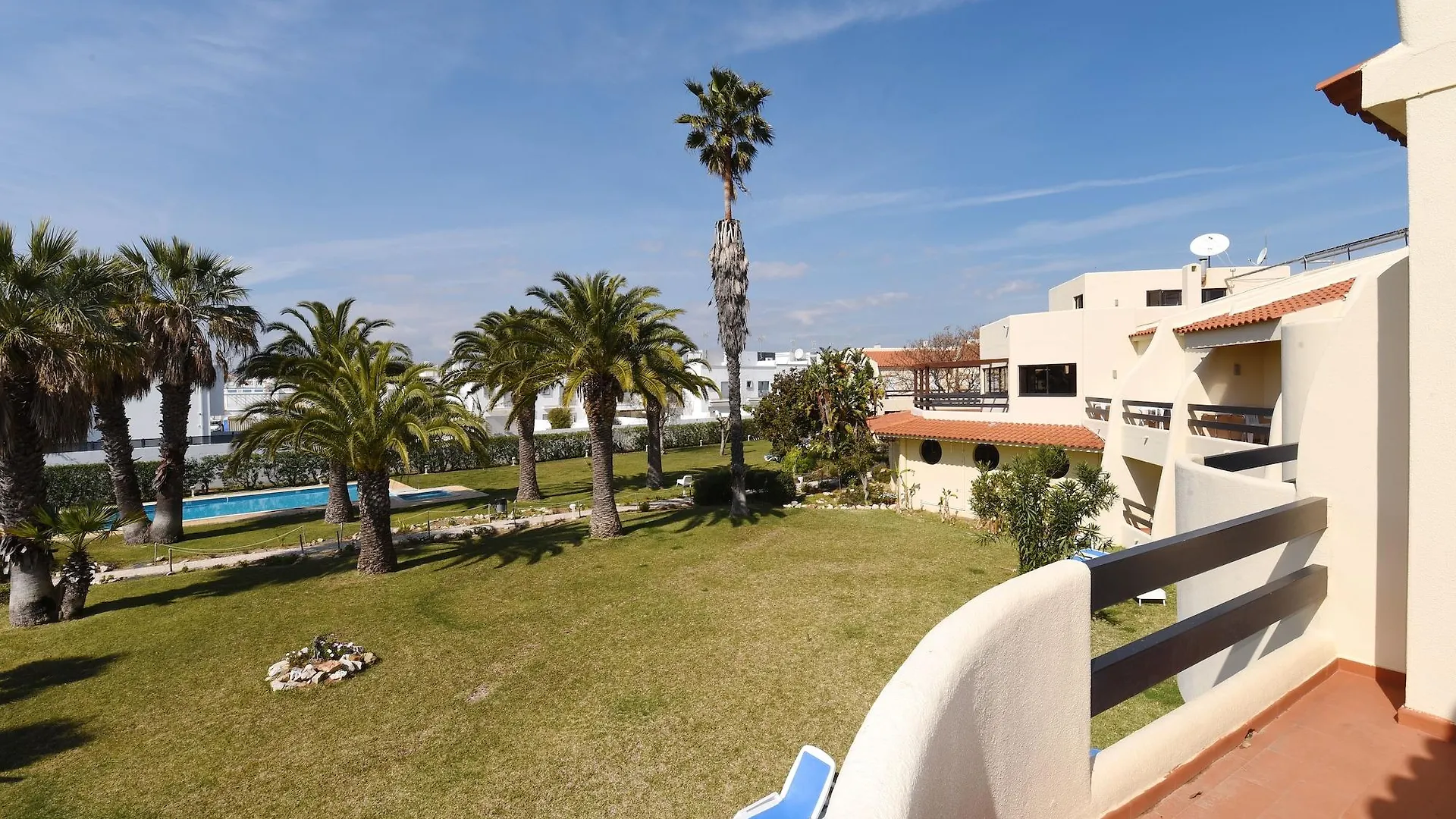 Praia Da Lota Resort - Beachfront Hotel مانتا روتا البرتغال