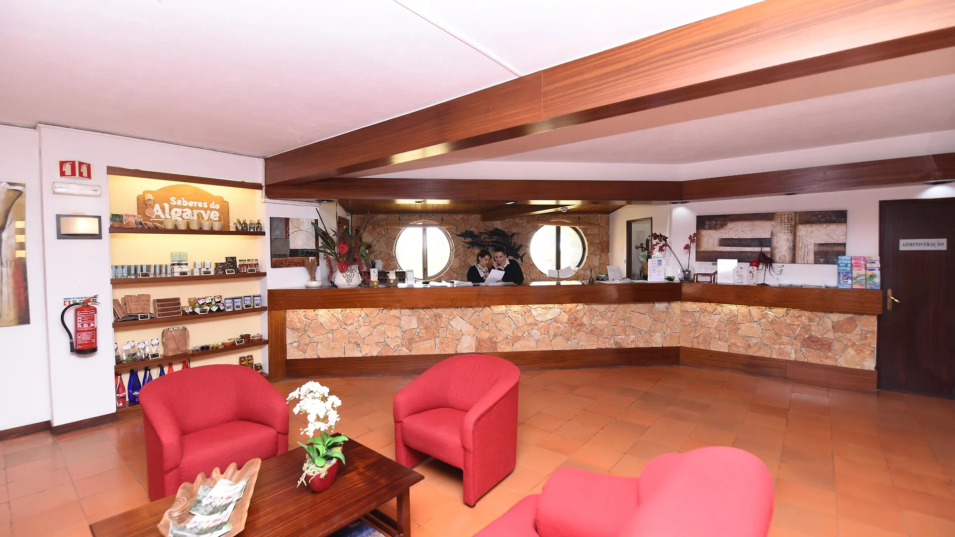 Praia Da Lota Resort - Beachfront Hotel مانتا روتا 3*,  البرتغال