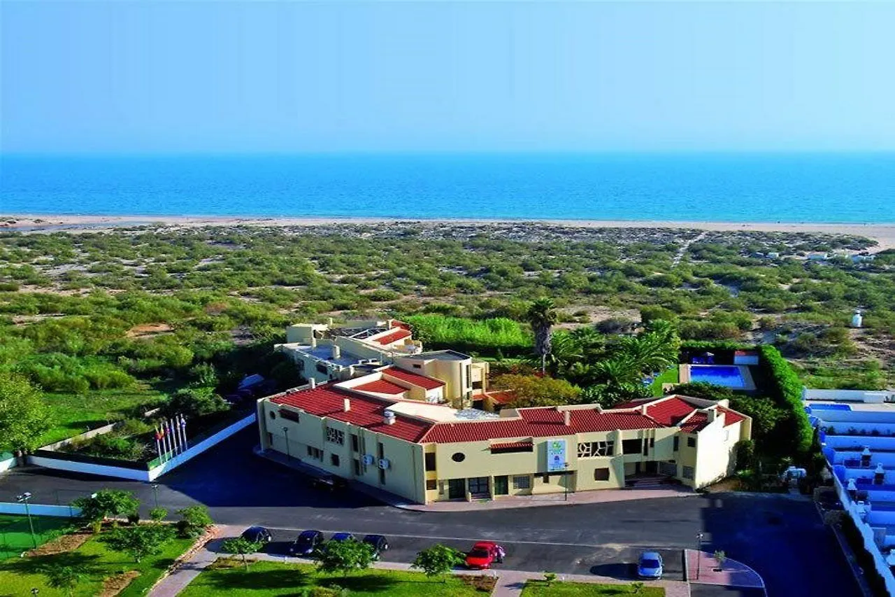 Praia Da Lota Resort - Beachfront Hotel مانتا روتا